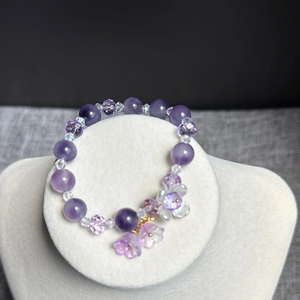 Charming Purple Bead Bracelet with Delicate Flower Charm